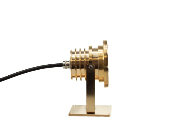 Medium Brass projector 1.png